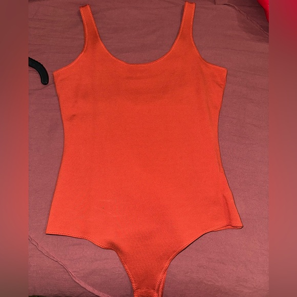 Bodysuits - Picture 4 of 7